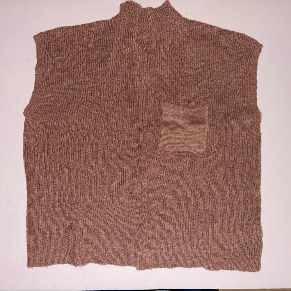 NWOT SHEIN size XL lightweight brown sweater vest